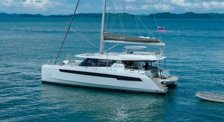 Leopard 50ft