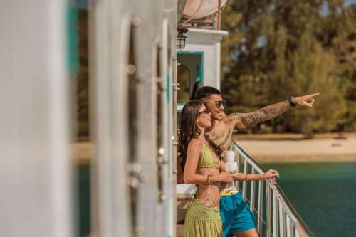 30 (1) (1) (1) (1) (1) (1) (1) (1)